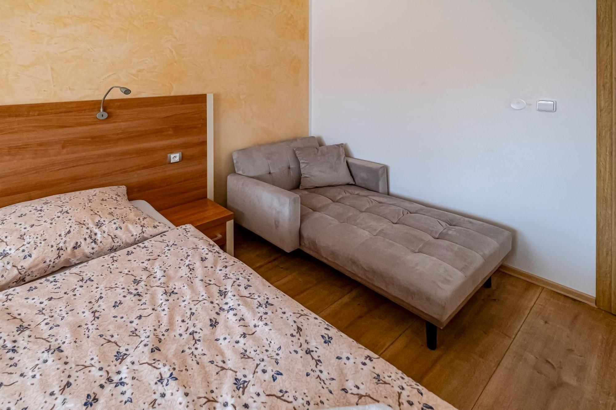 U Katalpy Hotell Sedlec  Exteriör bild